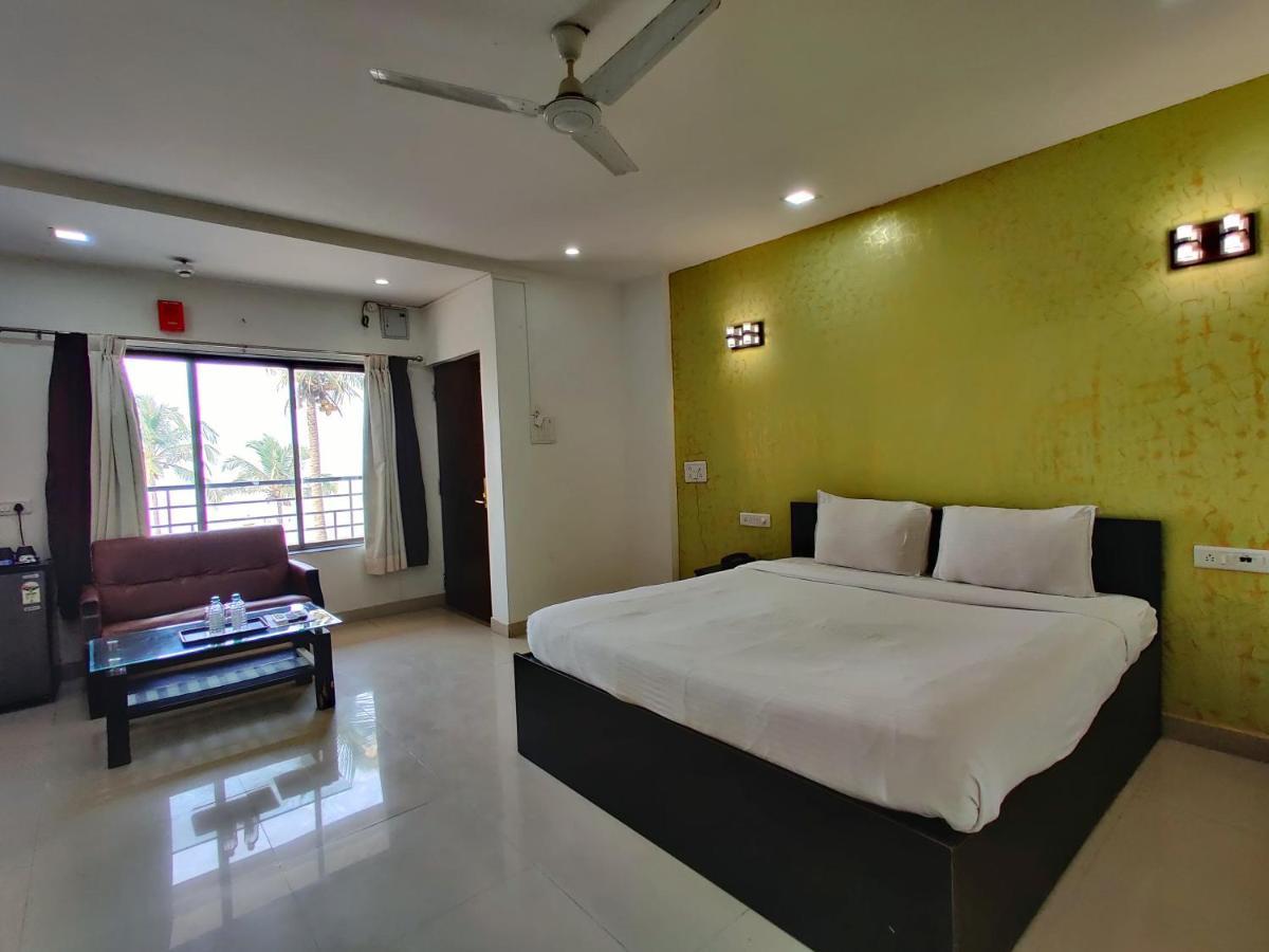 Golden Chariot Hotel Daman Ngoại thất bức ảnh