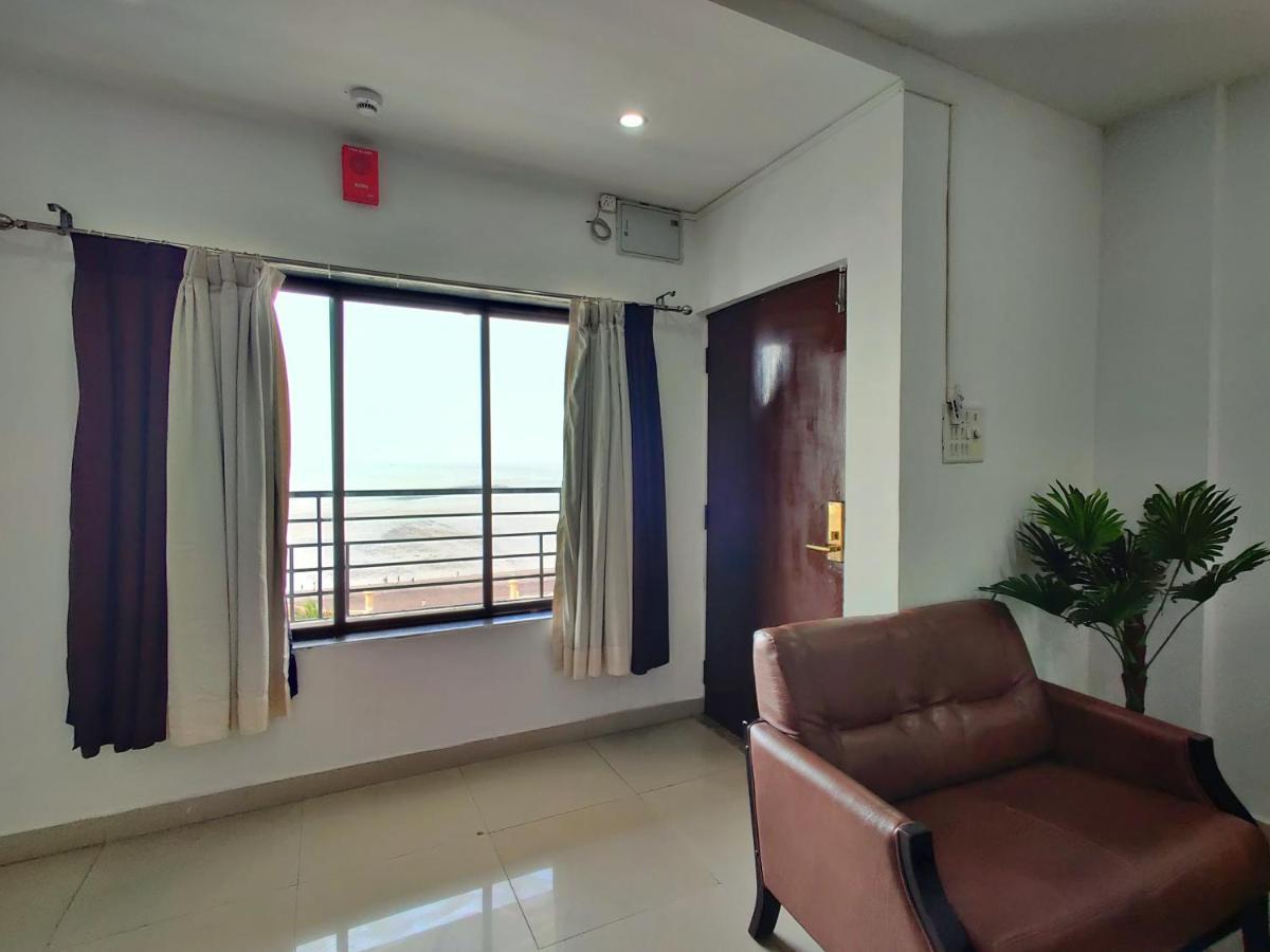 Golden Chariot Hotel Daman Ngoại thất bức ảnh